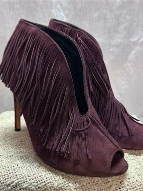 Vince Comuto Plum Suede Fringe Peep-Toe Booties